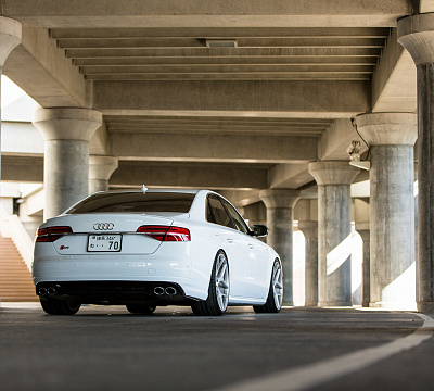 Фото дисков Vossen CG-205 на Audi A/S 8 (D4)