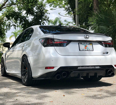 Фото дисков HRE S101 на Lexus GS IV