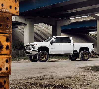Фото дисков Vossen HFX-1 (8-Lug) на Chevrolet Silverado IV