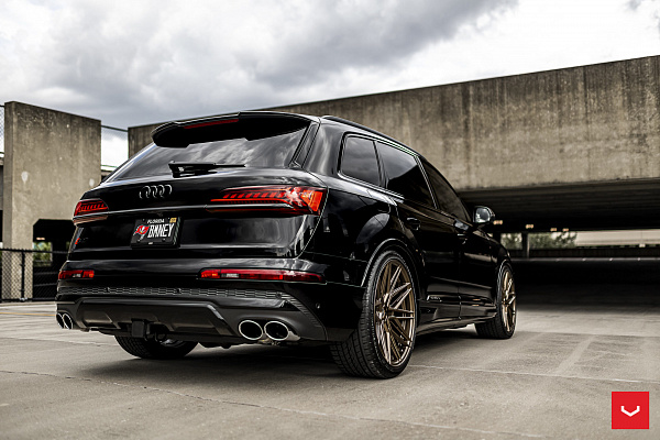 Фото дисков Vossen HF-7 Глянцевая бронза на Audi Q7 (4M)