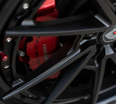Фото дисков Anrky AN33 на Chevrolet Corvette C8