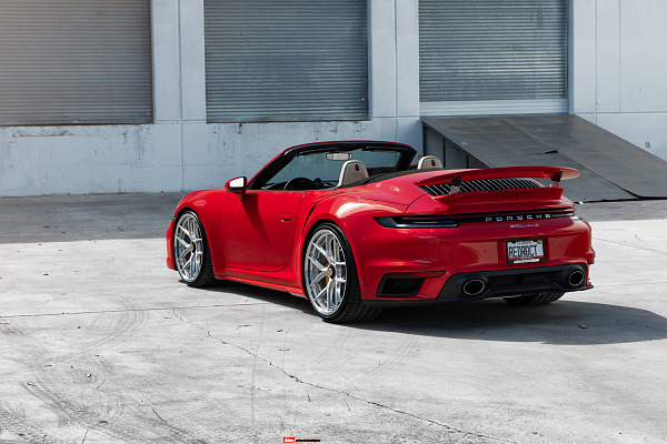 Фото дисков HRE S101SC Глянцевый лак на Porsche 911 VIII
