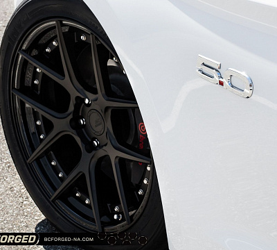 Фото дисков BC Forged HCS02 на Ford Mustang VI