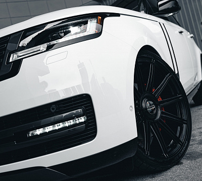 Фото дисков Vossen S17-12 на Land Rover Range Rover V