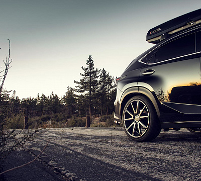 Фото дисков Vossen VFS-1 на Lexus NX I