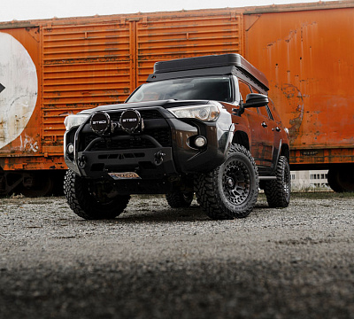 Фото дисков Black Rhino BARRAGE на Toyota 4Runner V