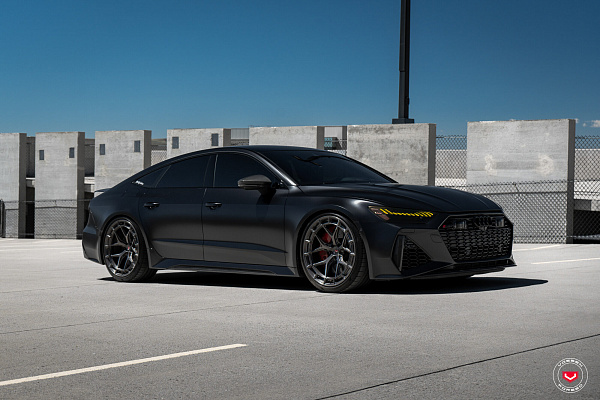 Фото дисков Vossen LC3-01 Глянцевый темный лак на Audi A/RS 7 (4K)
