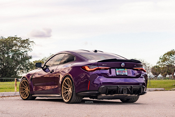 Фото дисков Strasse Wheels SV5 Deep Concave Duoblock Сатиновое золото на BMW 4/M4 (G22/G82)