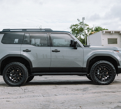 Фото дисков Vossen HFX-1 (6-Lug) на Lexus GX III
