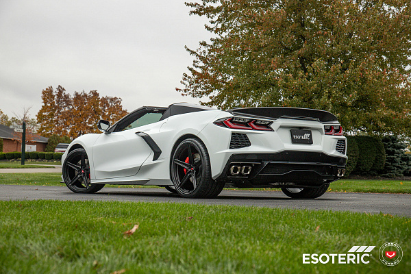 Фото дисков Vossen M-X5 Черный сатин на Chevrolet Corvette C8