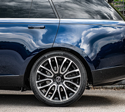 Фото дисков Kahn Pace Car на Range Rover V