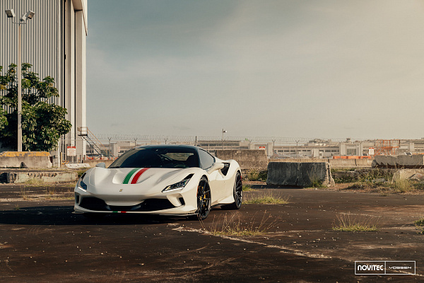 Фото дисков NOVITEC NF8 Черный глянец на Ferrari F8