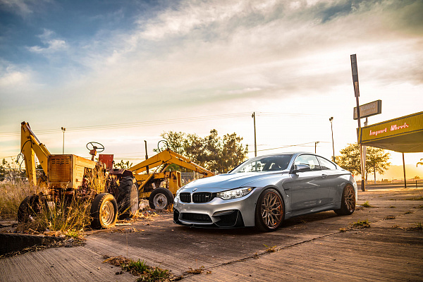 Фото дисков Vossen S17-01 (3-Piece) Глянцевый лак на BMW 4/M4 (F32/F82)