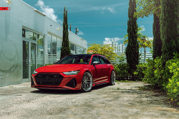 Audi RS6