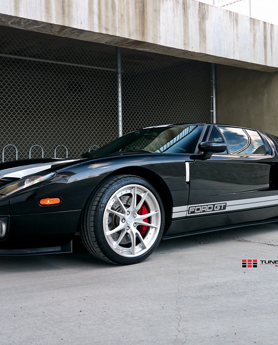 Фото дисков S101 Глянцевый лак на Ford GT I