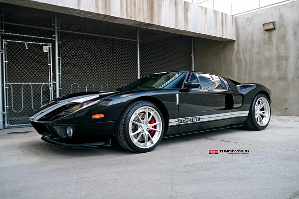 Фото дисков HRE S101 Глянцевый лак на Ford GT I
