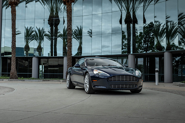 Фото дисков HRE P200 Глянцевый лак на Aston Martin Rapide 2