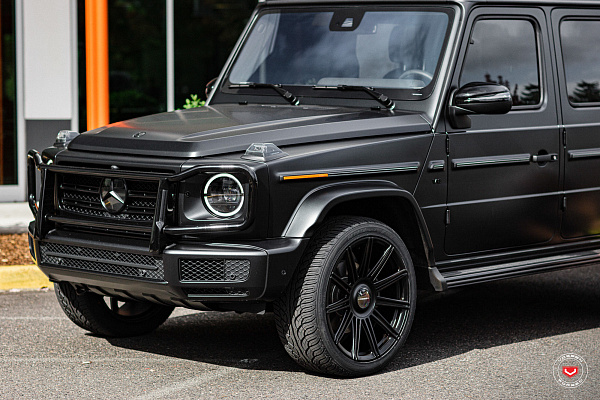 Фото дисков Vossen S17-12 Черный сатин на Mercedes-Benz G-Class III