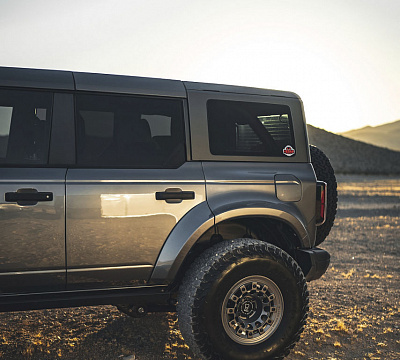 Фото дисков Black Rhino FUJI на Ford Bronco