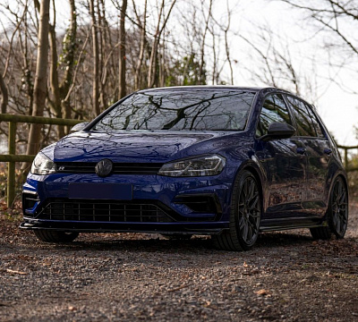 Фото дисков Bola B17 на Volkswagen Golf VII