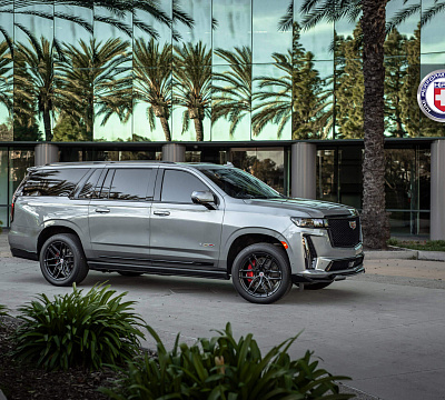Фото дисков HRE P161SC на Cadillac Escalade V