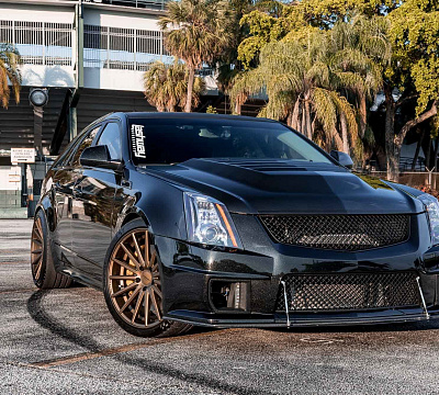 Фото дисков Vossen VFS-2 на Cadillac CTS II
