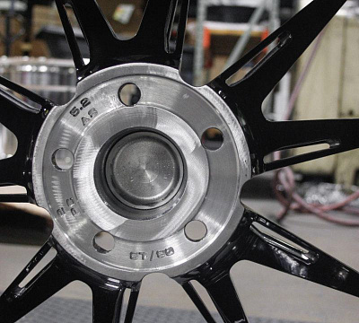 ADV.1 ADV5.2 M.V2 Advanced Series