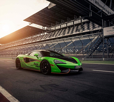 Фото дисков HRE R101 Lightweight на McLaren 570S