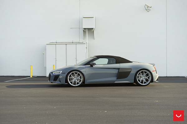 Фото дисков Vossen HF-5 Белый глянец на Audi R8 (4S)