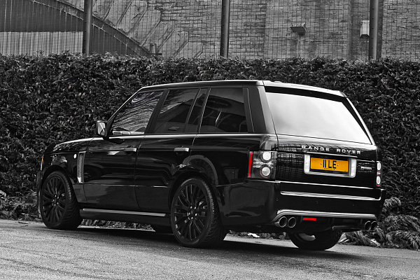 Фото дисков Kahn RS-2 Черный сатин на Land Rover Range Rover III