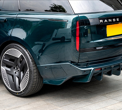 Фото дисков Kahn Type 33 Fintail на Range Rover V