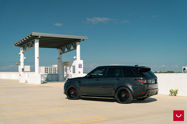 Фото дисков Vossen HF-8 Черный глянец на Range Rover Sport II