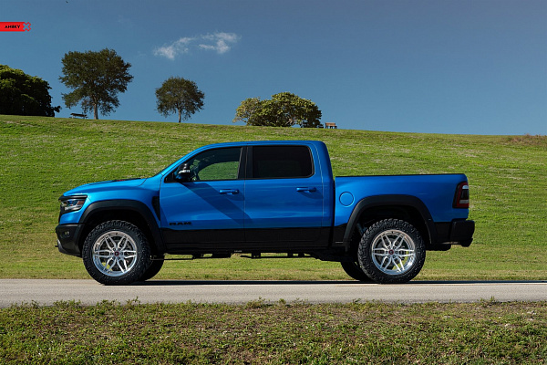 Фото дисков Anrky AN36 Сатиновый лак на Ram 1500 V