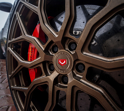 Фото дисков Vossen S17-01 на Ferrari GTC4Lusso