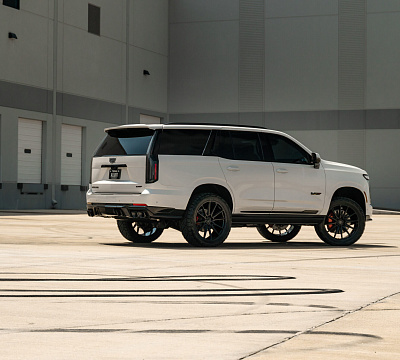 Фото дисков Vossen HF6-1 на Cadillac Escalade V