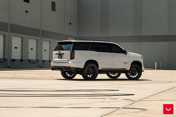 Фото дисков Vossen HF6-1 Черный глянец на Cadillac Escalade V