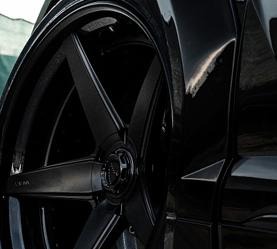 Фото дисков Anrky RS5.3 на Lamborghini Urus