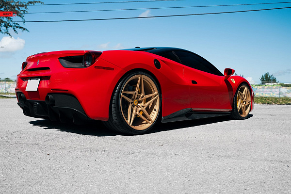 Фото дисков Anrky S1-X3 Сатиновое золото на Ferrari 488