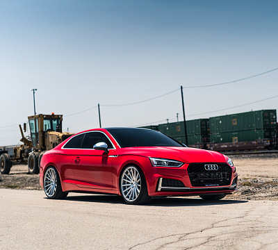Фото дисков Vossen VFS-2 на Audi A/S/RS 5 (F5)