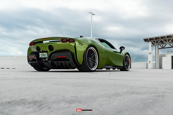Фото дисков HRE S107SC Черный сатин на Ferrari SF90