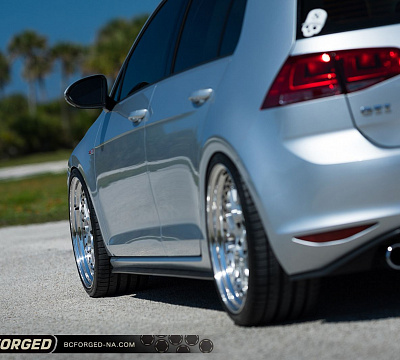 Фото дисков BC Forged LE81 // MLE81 на Volkswagen Golf VII