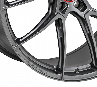 OZ Racing Estrema Forgiata