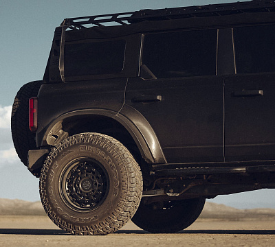 Фото дисков Black Rhino ARSENAL на Ford Bronco