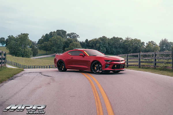 Фото дисков MRR M228 Черный глянец на Chevrolet Camaro VI