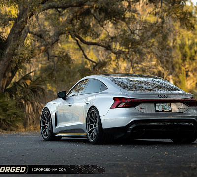 Фото дисков BC Forged RZ10 на Audi E-tron GT