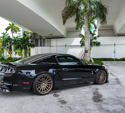 Фото дисков Vossen VFS-2 на Ford Mustang V