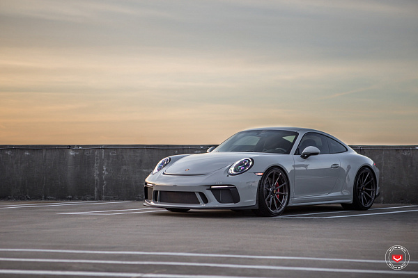 Фото дисков Vossen M-X2 Глянцевый темный лак на Porsche 911 VII