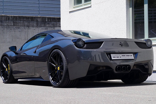 Фото дисков HRE P104 Черный сатин на Ferrari 458