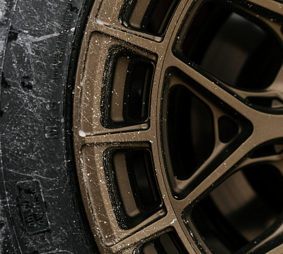 Фото дисков Vossen HFX-1 (6-Lug) на Toyota Sequoia III
