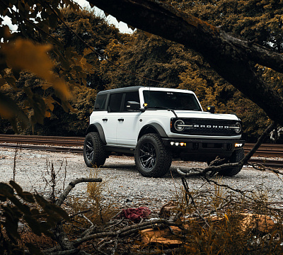 Фото дисков Vossen HF6-4 на Ford Bronco